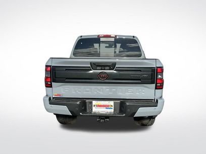 New 2025 Nissan Frontier PRO-4X w/ Tow Package