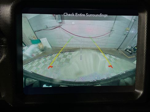 Used 2021 Jeep Wrangler Unlimited Sahara w/ Cold Weather Group image 28