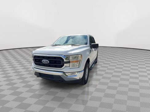 Used 2021 Ford F150 XLT AWD/4WD image 3