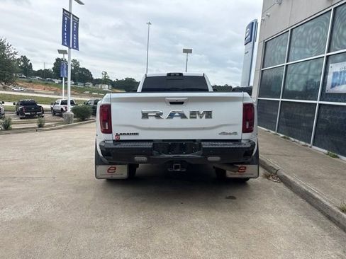 Used 2025 RAM 3500 Laramie AWD/4WD image 6
