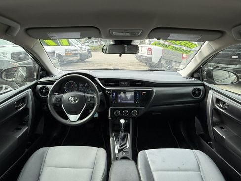 Used 2017 Toyota Corolla L FWD image 13