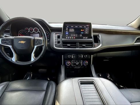 Used 2021 Chevrolet Tahoe LT w/ Luxury Package RWD image 15