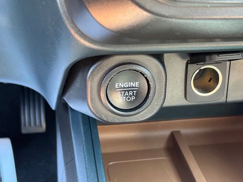Certified 2023 Ford Maverick Lariat w/ Lariat Luxury Package AWD/4WD image 10
