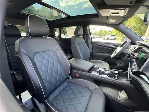New 2026 Volkswagen Atlas Cross Sport SEL Premium R-Line image 24