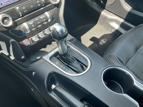 Used 2019 Ford Mustang GT Premium w/ Equipment Group 401A RWD image 17