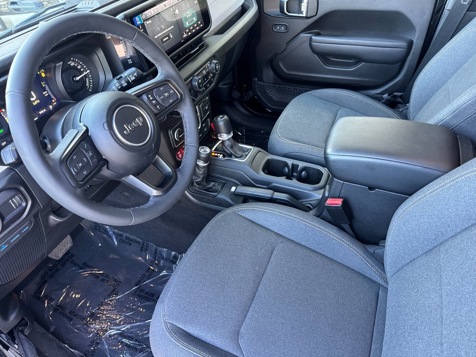 Used 2025 Jeep Wrangler Unlimited Sport S 4xe AWD/4WD image 10