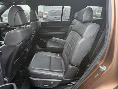 Used 2024 Hyundai Santa Fe Calligraphy AWD/4WD image 14