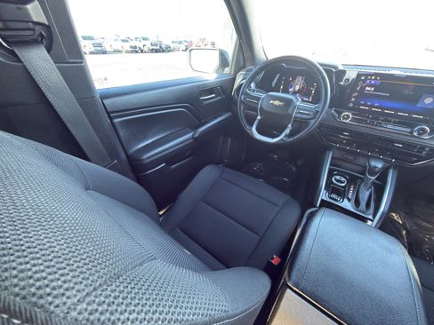 Used 2023 Chevrolet Colorado LT image 23