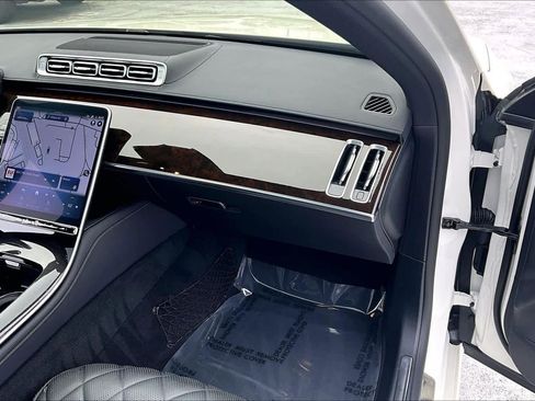 Used 2023 Mercedes-Benz S 580 4MATIC Sedan image 19