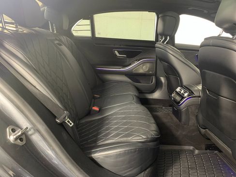Used 2021 Mercedes-Benz S 580 4MATIC Sedan image 37