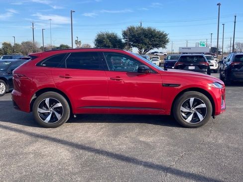 Used 2024 Jaguar F-PACE R-Dynamic S image 4