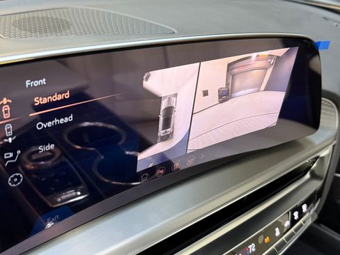 New 2026 Cadillac Lyriq Sport AWD/4WD image 33