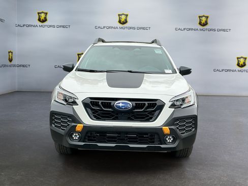 Used 2025 Subaru Outback Wilderness AWD/4WD image 2