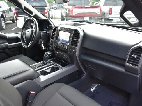 Used 2020 Ford F150 XLT w/ Equipment Group 302A Luxury AWD/4WD image 13