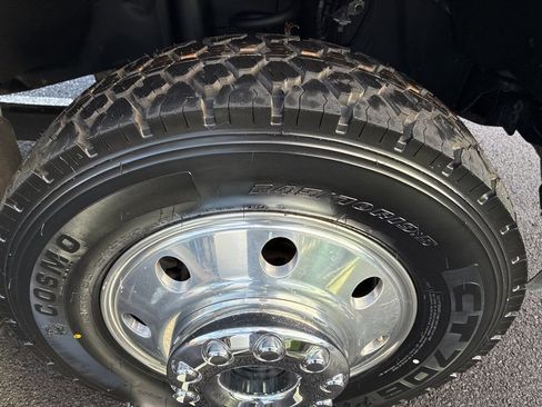 Used 2020 Ford F450 Platinum w/ FX4 Off-Road Package image 35