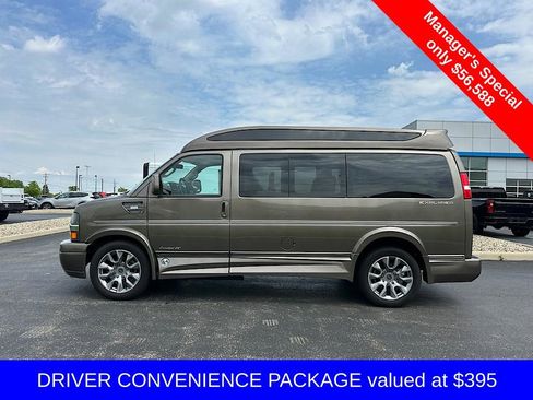 Used 2023 Chevrolet Express 2500 image 5