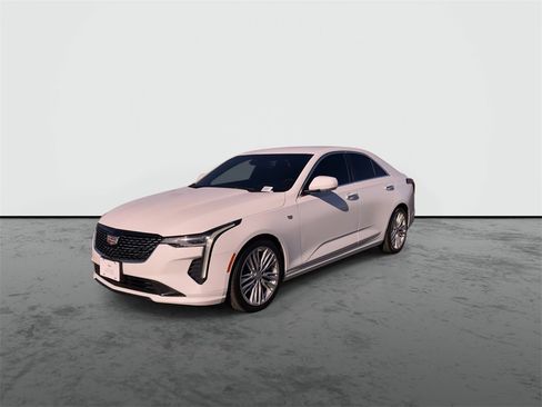 Certified 2021 Cadillac CT4 Premium Luxury image 4