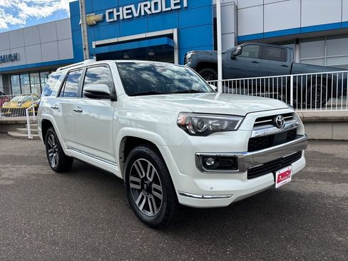 Used 2022 Toyota 4Runner Limited image 7
