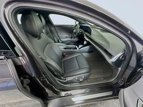 Used 2024 Lucid Air Pure image 31