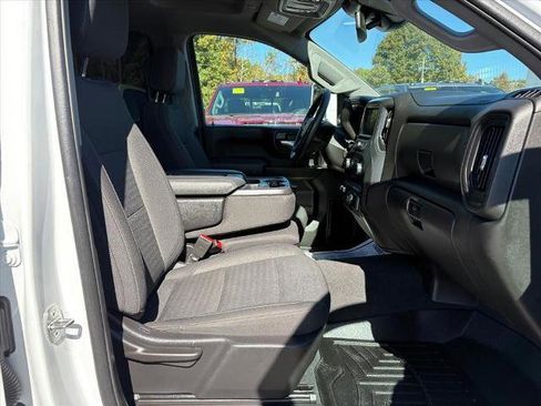 Certified 2024 Chevrolet Silverado 2500 Custom w/ Custom Value Package image 7