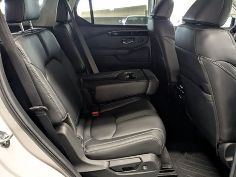 Used 2024 Honda Pilot EX-L image 19