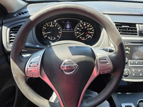 Used 2018 Nissan Altima 2.5 S w/ S Convenience Package FWD image 15