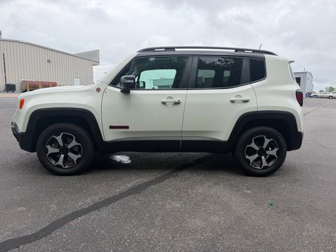 Used 2020 Jeep Renegade Trailhawk w/ Cold Weather Group AWD/4WD image 8