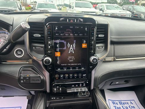 Used 2019 RAM 2500 Limited AWD/4WD image 20