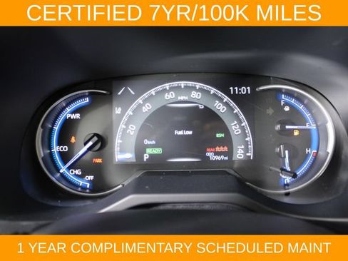 Used 2025 Toyota RAV4 XLE AWD/4WD image 23