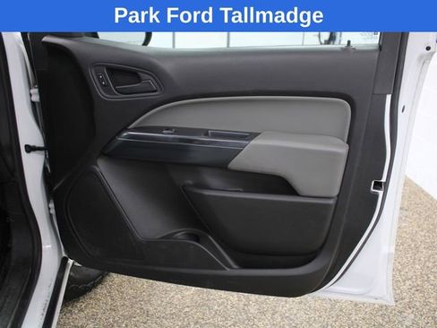 Used 2016 Chevrolet Colorado W/T w/ WT Convenience Package AWD/4WD image 20