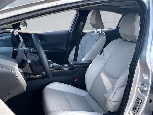 Used 2023 Toyota Prius XLE image 21