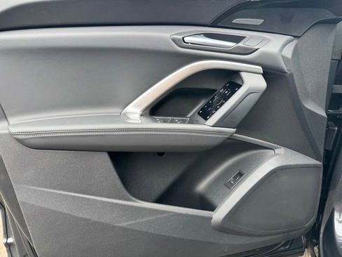 Certified 2025 Audi Q5 Premium Plus w/ Premium Plus AWD/4WD image 28