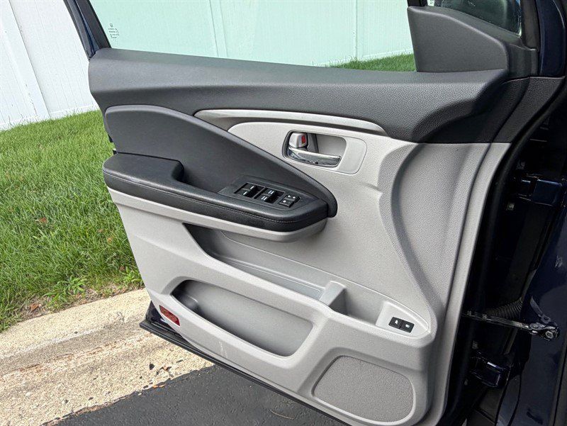 Used 2016 Honda Pilot EX-L image 34