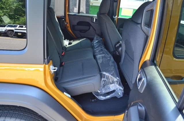 New 2026 Jeep Wrangler Unlimited Sport AWD/4WD image 30