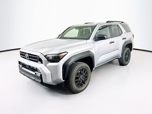 Used 2025 Toyota 4Runner SR5 RWD image 3