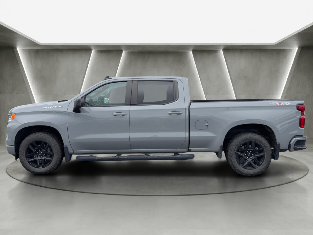 Used 2024 Chevrolet Silverado 1500 RST w/ Protection Package AWD/4WD image 4