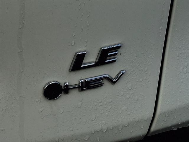 Certified 2025 Toyota RAV4 LE AWD/4WD image 7