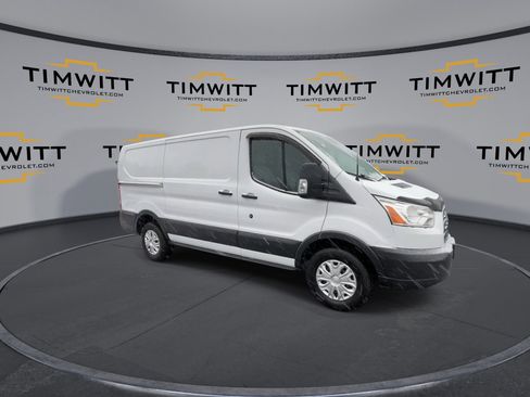 Used 2018 Ford Transit 250 T-250 130 LW RF S w/ Exterior Upgrade Package image 4