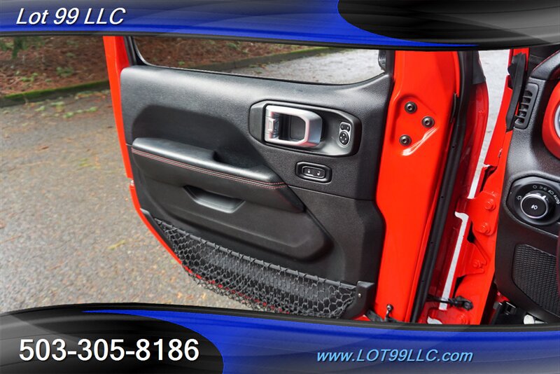 Used 2018 Jeep Wrangler Unlimited Rubicon AWD/4WD image 26