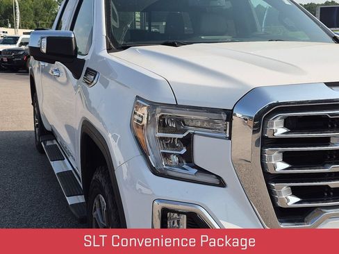 Used 2019 GMC Sierra 1500 SLT w/ SLT Convenience Package AWD/4WD image 8