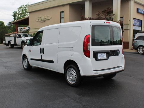 Used 2022 RAM ProMaster City Tradesman FWD image 12