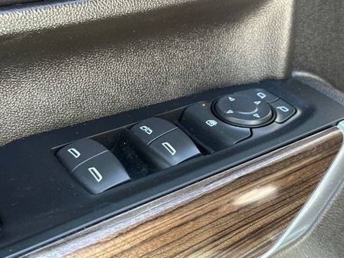 Used 2023 Chevrolet Silverado 2500 LT w/ Convenience Package AWD/4WD image 19
