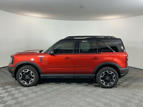 Used 2024 Ford Bronco Sport Outer Banks w/ Tech Package AWD/4WD image 8