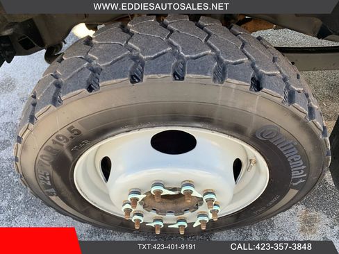 Used 2020 Ford F550 XL Reg Cab image 42