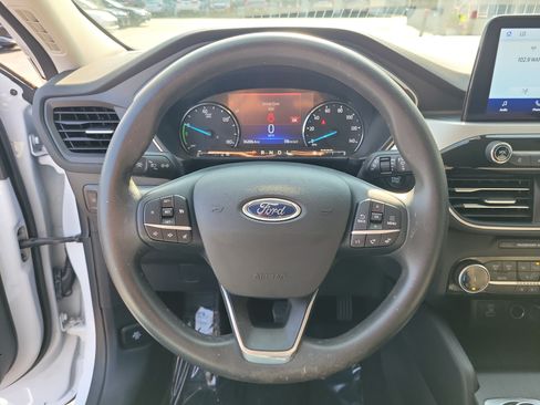 Used 2022 Ford Escape SE AWD/4WD image 21