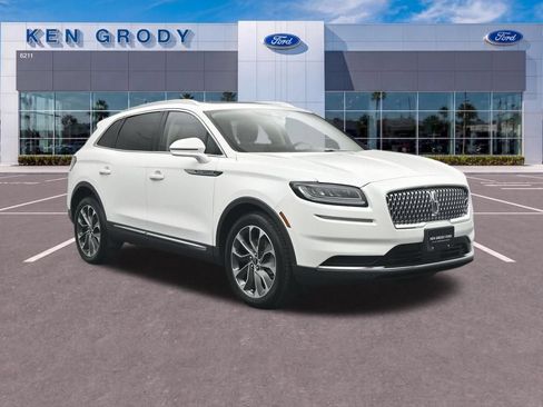 Used 2023 Lincoln Nautilus Reserve w/ Luxury Package AWD/4WD image 1