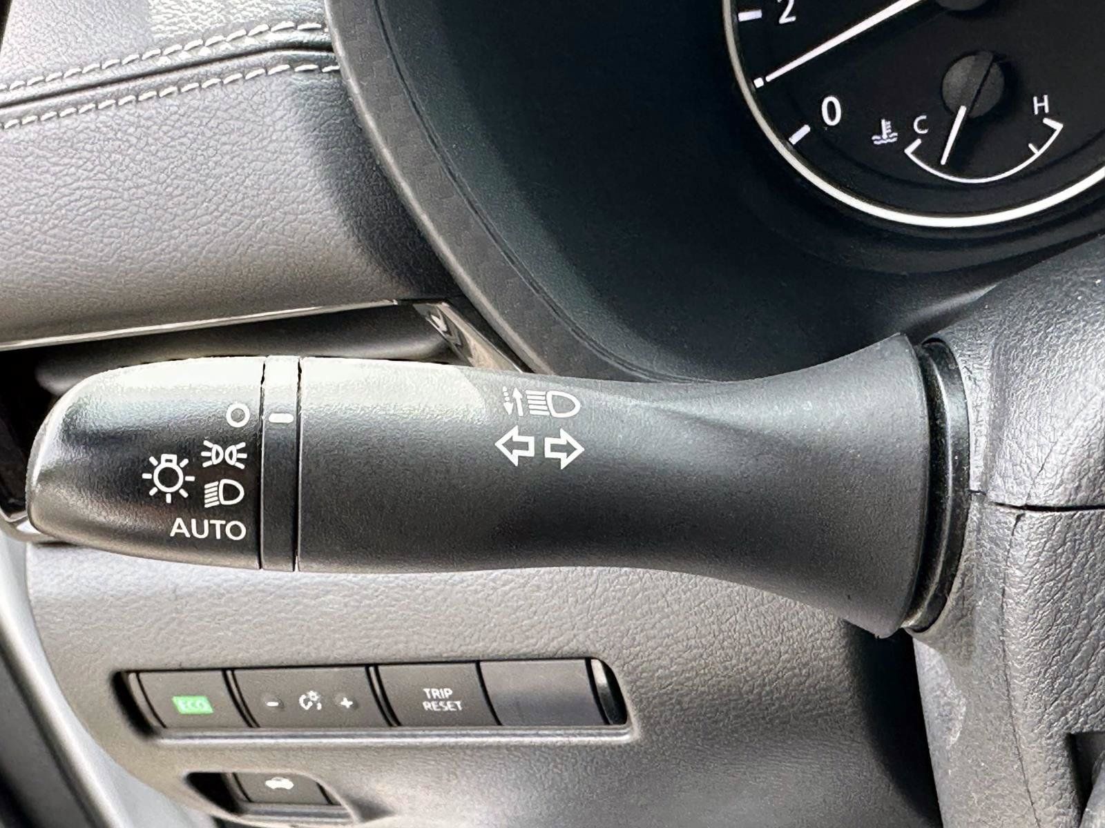 Certified 2023 Nissan Sentra SV w/ All-Weather Package FWD image 29