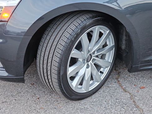 Used 2018 Audi A5 2.0T Premium image 34