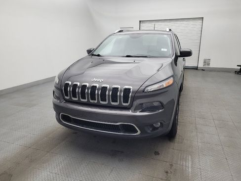 Used 2018 Jeep Cherokee Limited image 15
