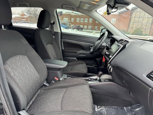 Used 2022 Mitsubishi Outlander Sport LE image 35